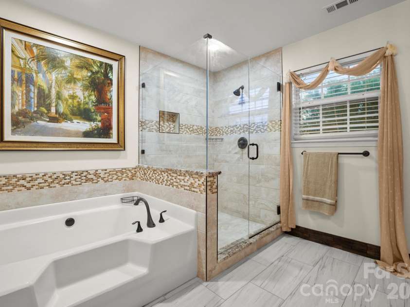 4105 Autumn Cove Drive, Clover, SC 29710.  MLS# CAR4364325, YatesRealty ID 17189. 