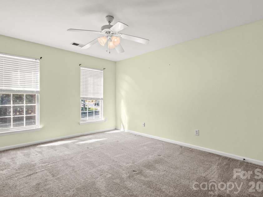 4105 Autumn Cove Drive, Clover, SC 29710.  MLS# CAR4364325, YatesRealty ID 17189. 