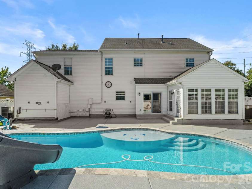 4105 Autumn Cove Drive, Clover, SC 29710.  MLS# CAR4364325, YatesRealty ID 17189. 