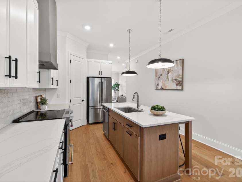 1524 Harrill Street, Charlotte, NC 28205.  MLS# CAR4338304, YatesRealty ID 1719. 