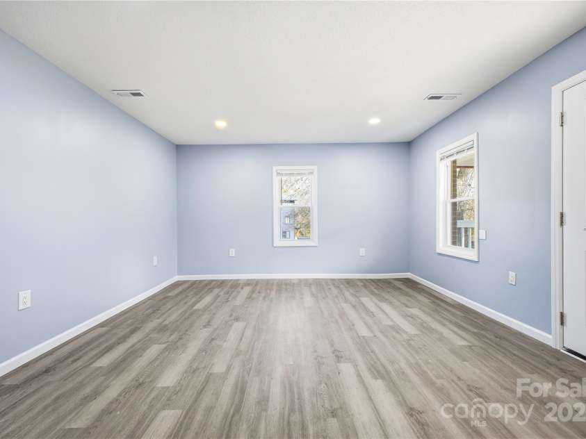 349 Gorman Bridge Road, Asheville, NC 28806.  MLS# CAR4330803, YatesRealty ID 1719. Family Room (14'2