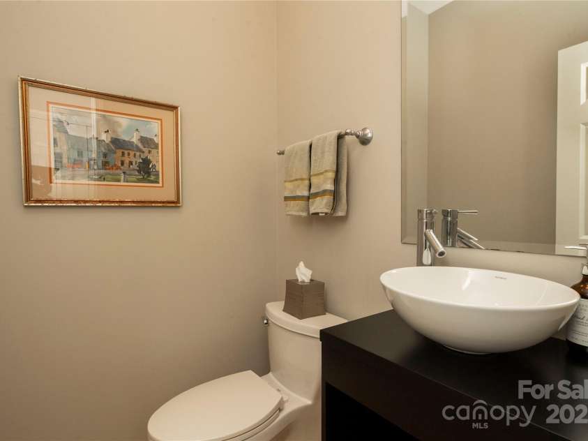 7660 Greenville Highway, Brevard, NC 28712.  MLS# CAR4257849, YatesRealty ID 17190. 