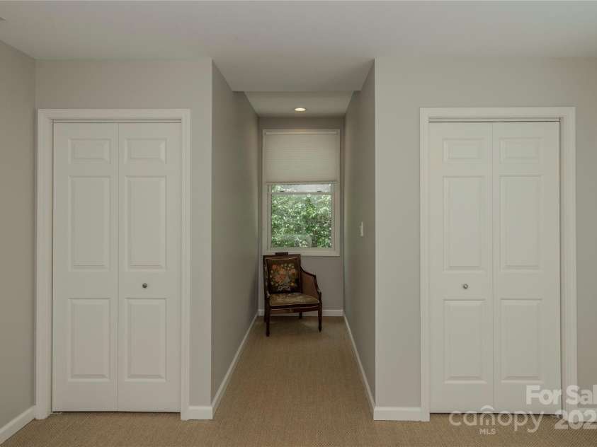 7660 Greenville Highway, Brevard, NC 28712.  MLS# CAR4257849, YatesRealty ID 17190. 