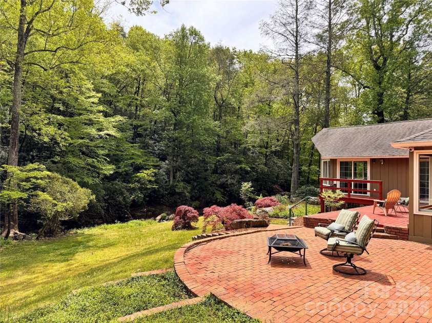 120 Assembly Drive, Montreat, NC 28757.  MLS# CAR4358837, YatesRealty ID 17191. 