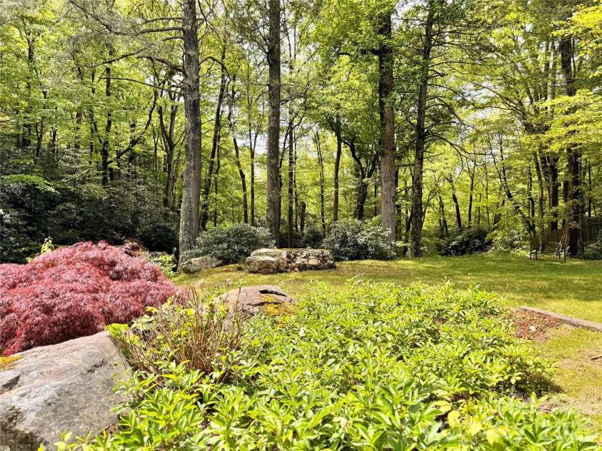 120 Assembly Drive, Montreat, NC 28757.  MLS# CAR4358837, YatesRealty ID 17191. 
