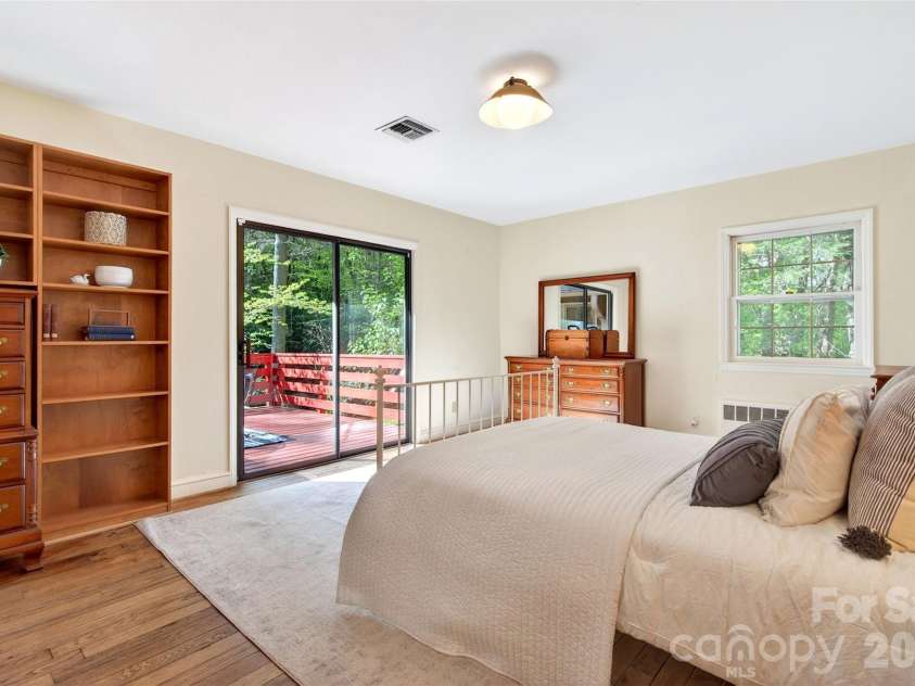 120 Assembly Drive, Montreat, NC 28757.  MLS# CAR4358837, YatesRealty ID 17191. 