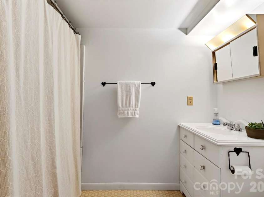 120 Assembly Drive, Montreat, NC 28757.  MLS# CAR4358837, YatesRealty ID 17191. 