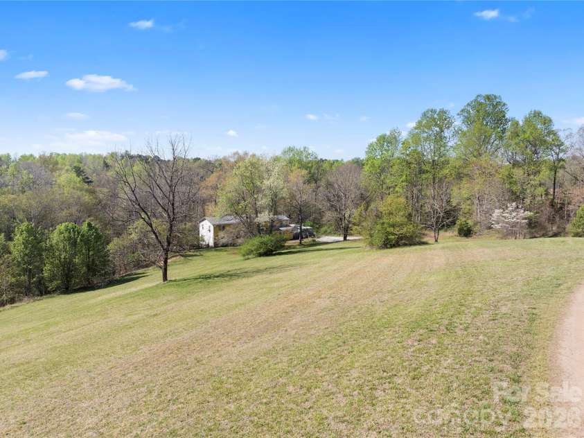 4675 Hickory Nut Ridge Road, Granite Falls, NC 28630.  MLS# CAR4362174, YatesRealty ID 17192. 