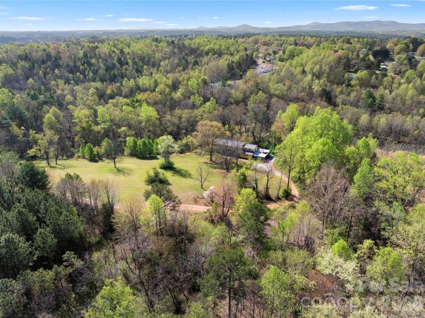 4675 Hickory Nut Ridge Road, Granite Falls, NC 28630.  MLS# CAR4362174, YatesRealty ID 17192. 