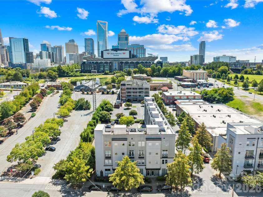 918 Westmere Avenue, Charlotte, NC 28208.  MLS# CAR4371614, YatesRealty ID 17193. 