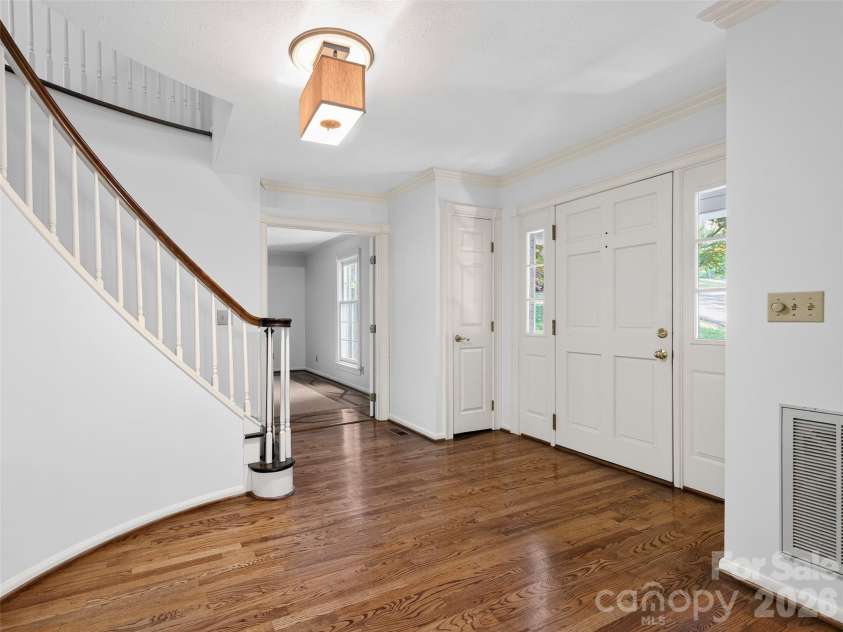 110 Glengary Drive, Flat Rock, NC 28731.  MLS# CAR4351379, YatesRealty ID 17194. 