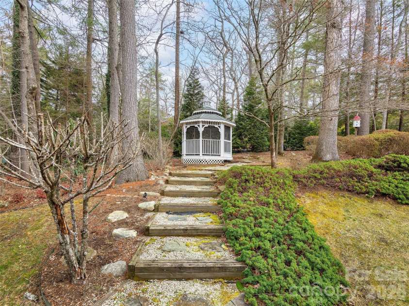 110 Glengary Drive, Flat Rock, NC 28731.  MLS# CAR4351379, YatesRealty ID 17194. Gazebo 