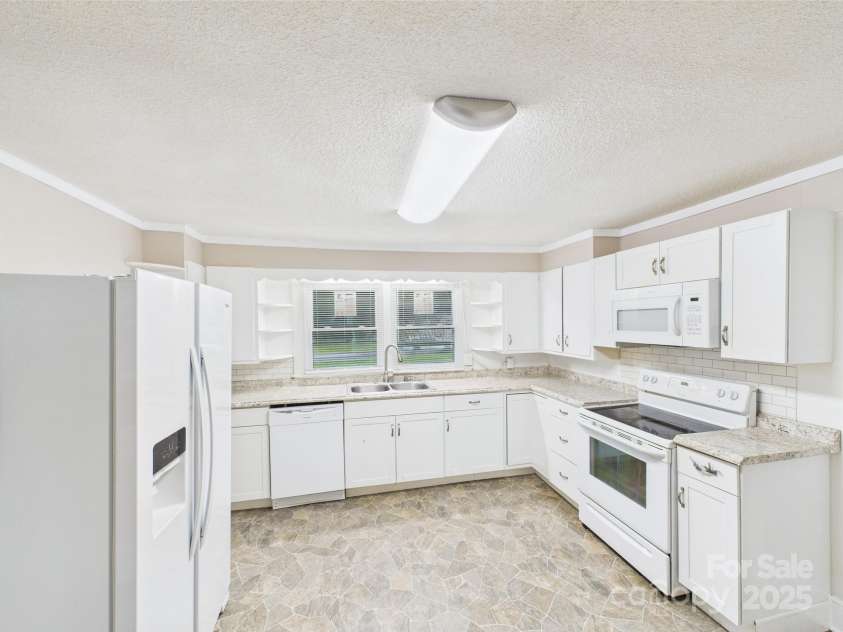 271 NC 16 Highway, Taylorsville, NC 28681.  MLS# CAR4265370, YatesRealty ID 17197. 