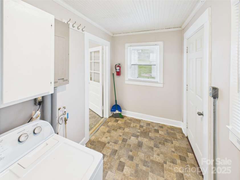 271 NC 16 Highway, Taylorsville, NC 28681.  MLS# CAR4265370, YatesRealty ID 17197. 