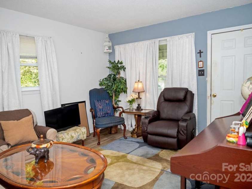 1111 Green Street Extension, Rock Hill, SC 29730.  MLS# CAR4257780, YatesRealty ID 17198. 