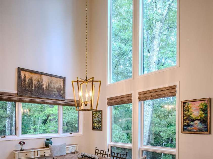 211 Grouse Moor Drive, Linville, NC 28646.  MLS# CAR4368907, YatesRealty ID 17198. 