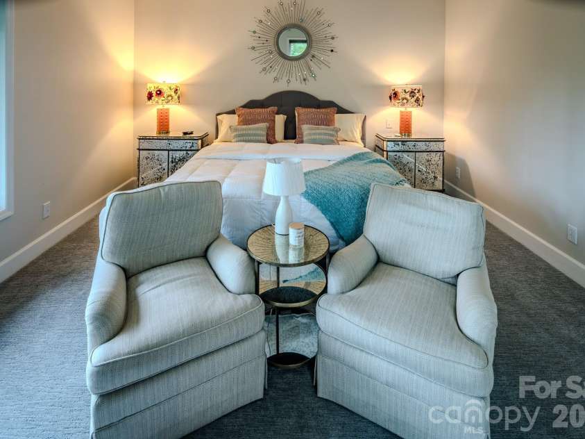 211 Grouse Moor Drive, Linville, NC 28646.  MLS# CAR4368907, YatesRealty ID 17198. 