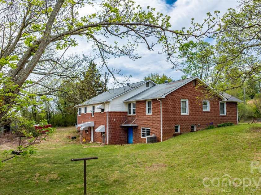 1720 Cane Creek Road, Fletcher, NC 28732.  MLS# CAR4366885, YatesRealty ID 17199. 