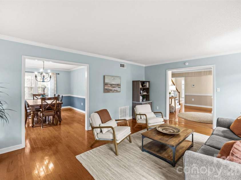 9619 Radner Lane, Charlotte, NC 28277.  MLS# CAR4344112, YatesRealty ID 1720. 