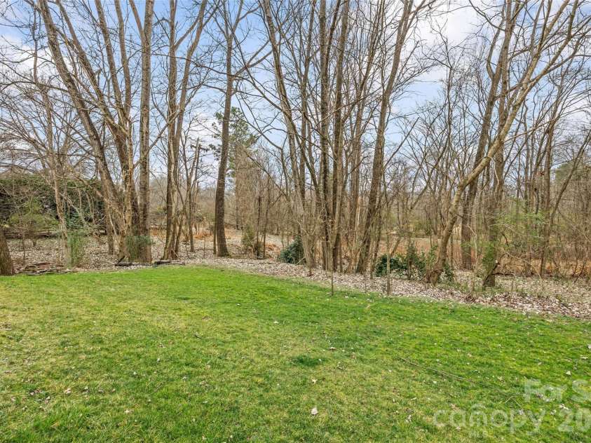 9619 Radner Lane, Charlotte, NC 28277.  MLS# CAR4344112, YatesRealty ID 1720. 