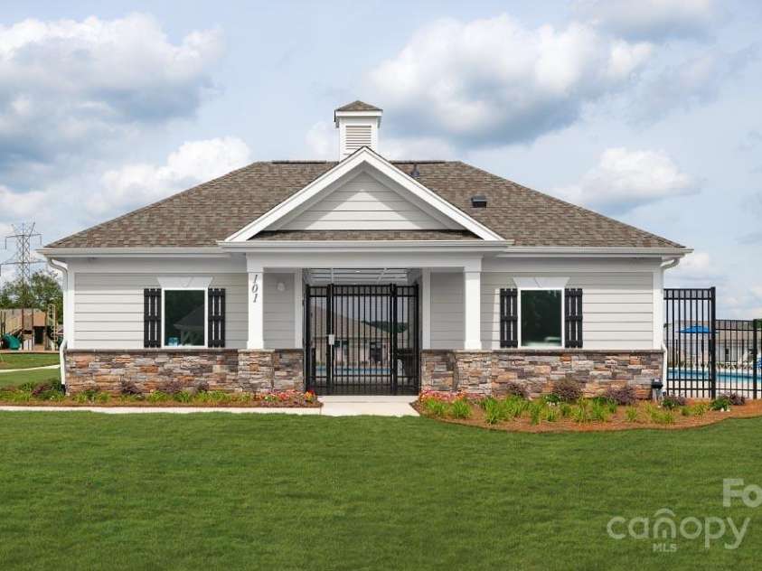 2650 Goose Fair Road, Maiden, NC 28650.  MLS# CAR4263347, YatesRealty ID 17201. 