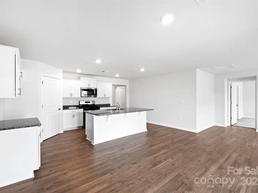 2635 Goose Fair Road, Maiden, NC 28650.  MLS# CAR4263426, YatesRealty ID 17203. 