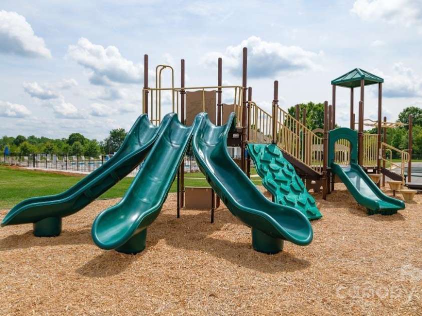 2635 Goose Fair Road, Maiden, NC 28650.  MLS# CAR4263426, YatesRealty ID 17203. 