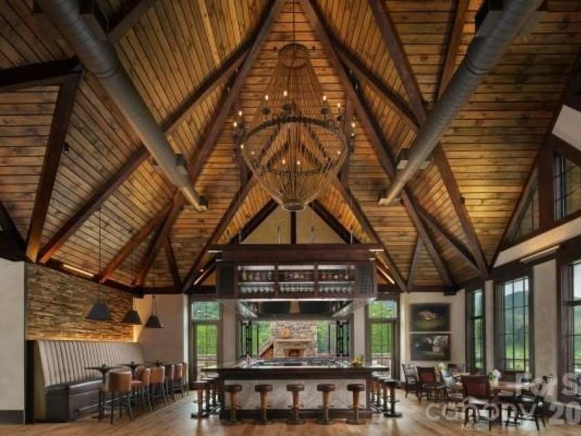 100 Bear Tree Cove, Canton, NC 28716.  MLS# CAR4358162, YatesRealty ID 17204. Rocky Face Tavern