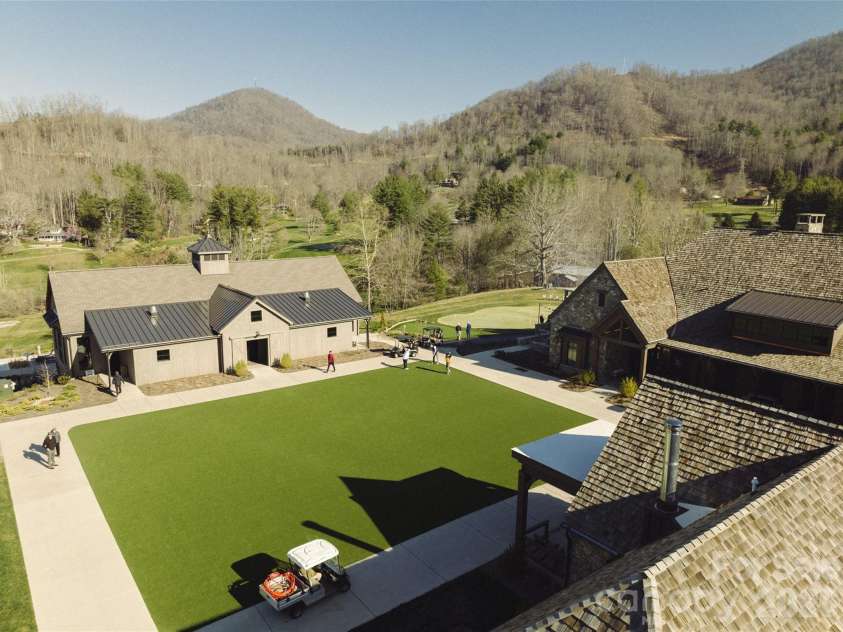 100 Bear Tree Cove, Canton, NC 28716.  MLS# CAR4358162, YatesRealty ID 17204. Springdale Resort Village