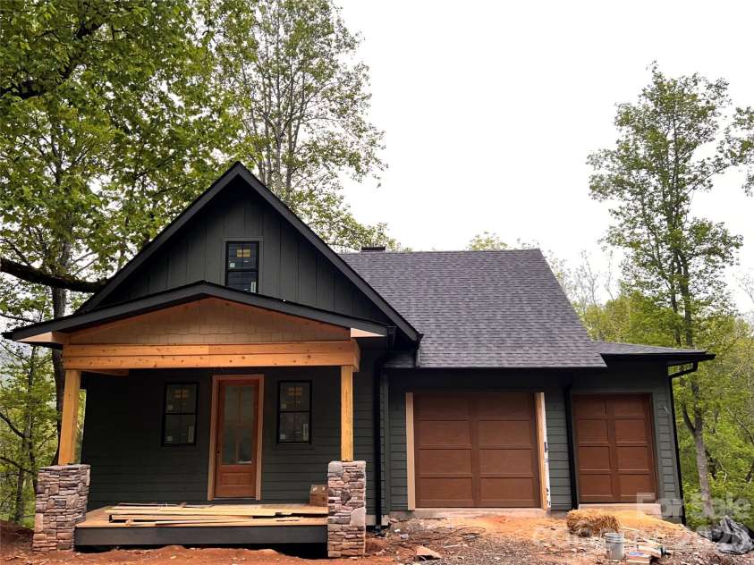 51 Bear Tree Cove, Canton, NC 28716.  MLS# CAR4358156, YatesRealty ID 17205. (4.29.26)