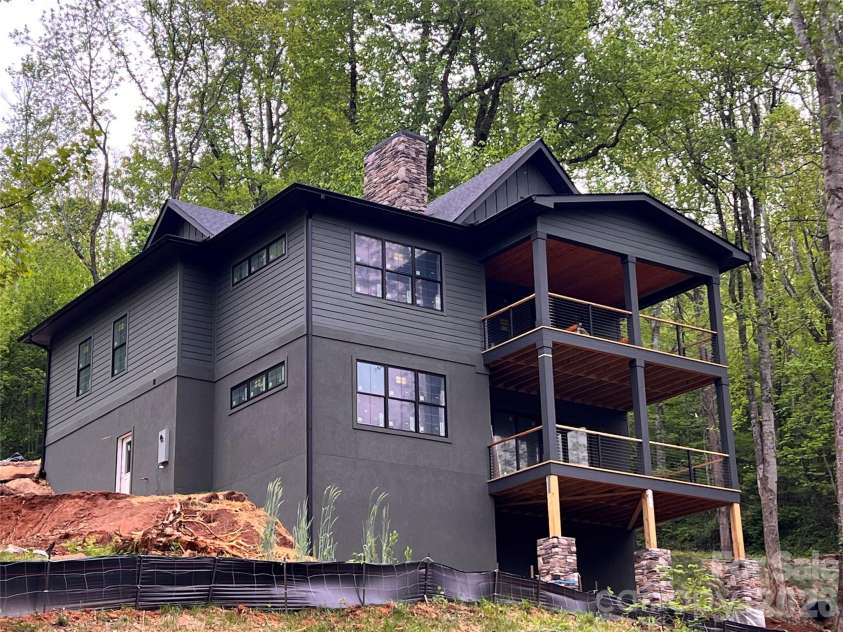 51 Bear Tree Cove, Canton, NC 28716.  MLS# CAR4358156, YatesRealty ID 17205. (4.29.26)