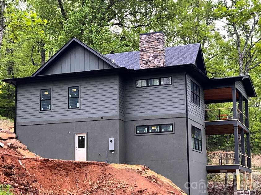 51 Bear Tree Cove, Canton, NC 28716.  MLS# CAR4358156, YatesRealty ID 17205. (4.29.26)