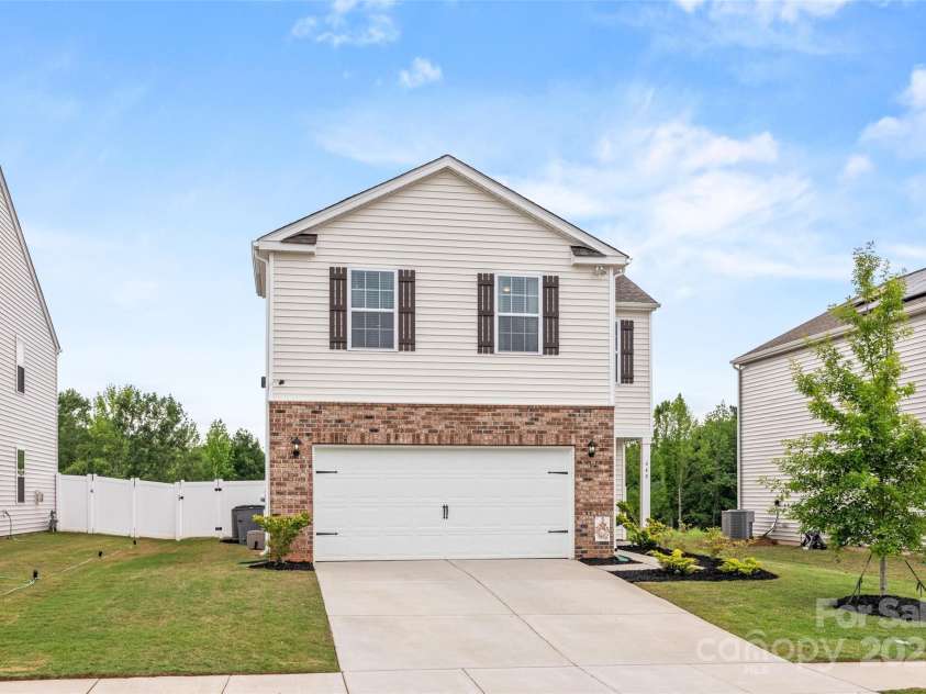 449 Misty Law Lane, Clover, SC 29710.  MLS# CAR4261312, YatesRealty ID 17206. 