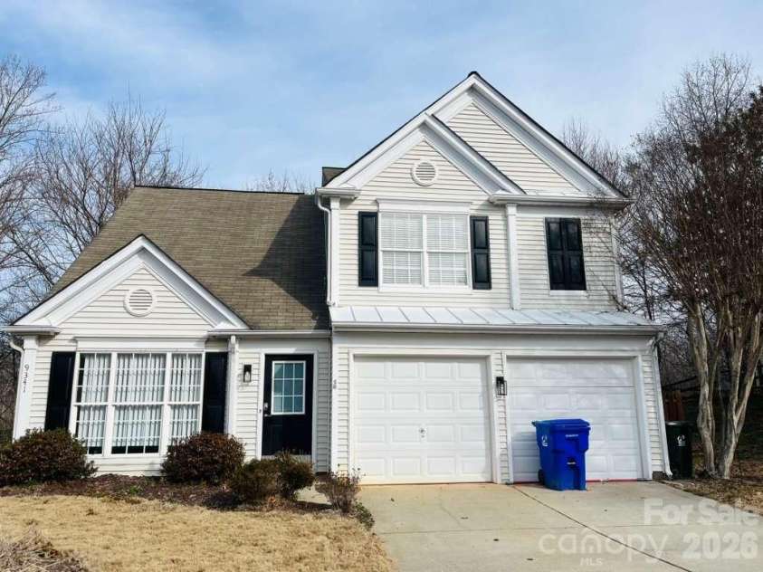 9341 Stawell Drive, Huntersville, NC 28078.  MLS# CAR4350818, YatesRealty ID 17207. 