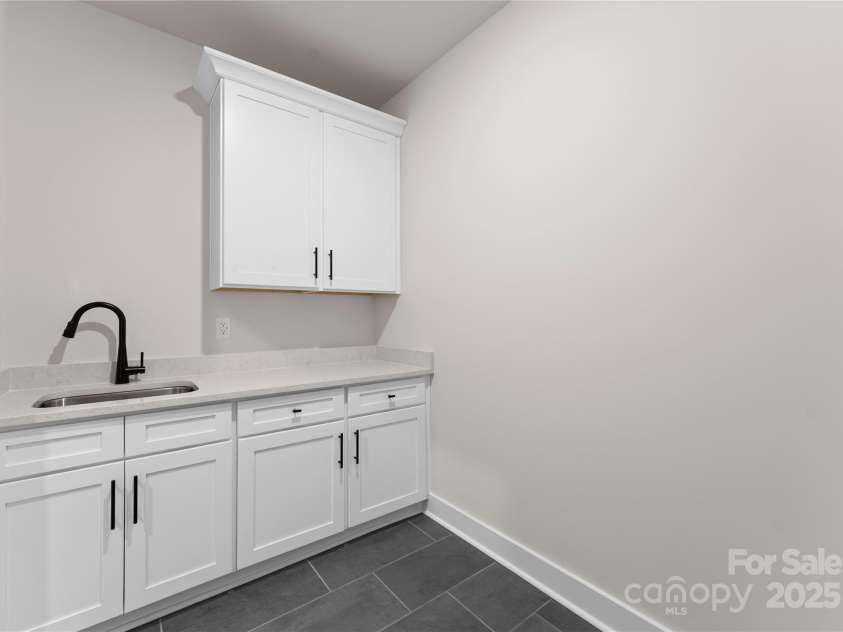 199 Heartland Drive, Rock Hill, SC 29732.  MLS# CAR4170185, YatesRealty ID 17209. 