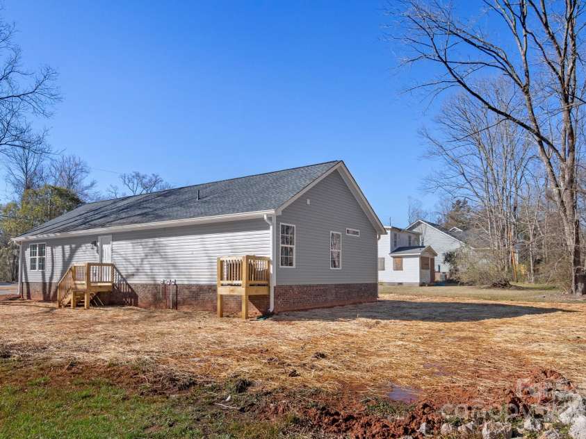 1166 Hoyle Street, Rock Hill, SC 29732.  MLS# CAR4211995, YatesRealty ID 1721. EXAMPLE OF FINISHED FLOORPLAN