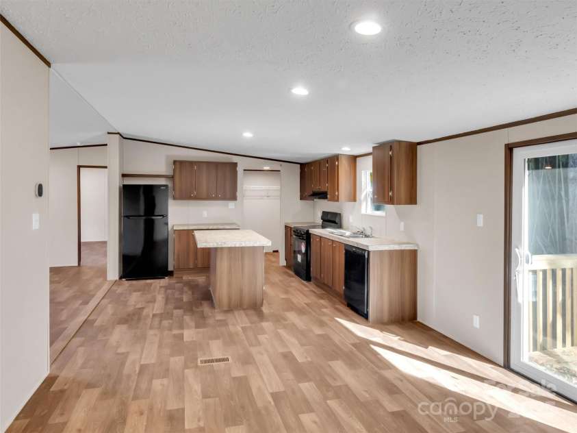 28 Addie Lane, Waynesville, NC 28786.  MLS# CAR4319436, YatesRealty ID 1721. 