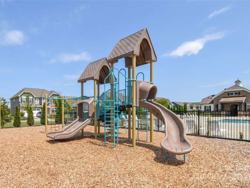 12531 Bryton Ridge Parkway, Huntersville, NC 28078.  MLS# CAR4260515, YatesRealty ID 17211. 