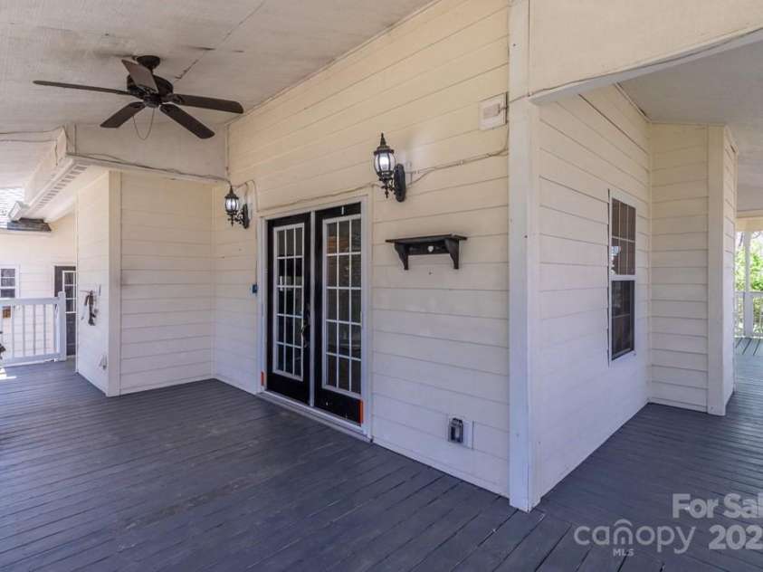 224 Concord Lane, Tuckasegee, NC 28783.  MLS# CAR4251097, YatesRealty ID 17212. 