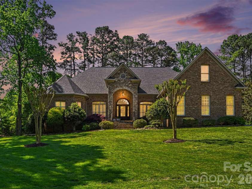 7806 Turnberry Lane, Stanley, NC 28164.  MLS# CAR4363811, YatesRealty ID 17212. 