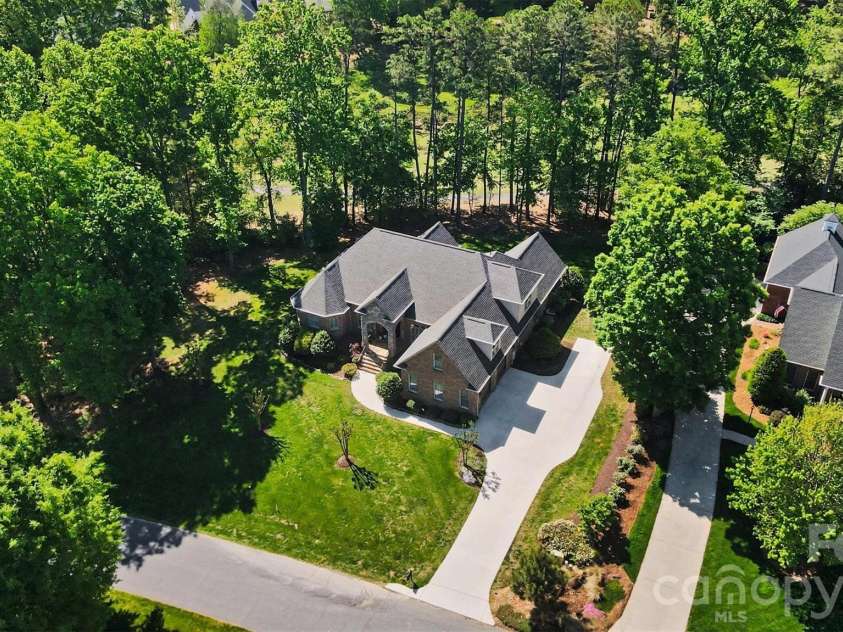 7806 Turnberry Lane, Stanley, NC 28164.  MLS# CAR4363811, YatesRealty ID 17212. 