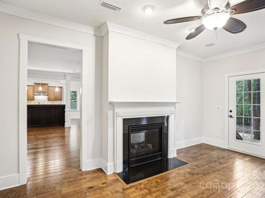 8521 Aspen Court, Charlotte, NC 28227.  MLS# CAR4261042, YatesRealty ID 17213. 