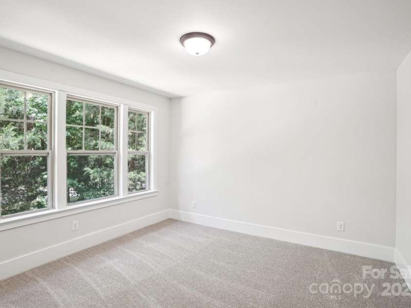 8521 Aspen Court, Charlotte, NC 28227.  MLS# CAR4261042, YatesRealty ID 17213. 