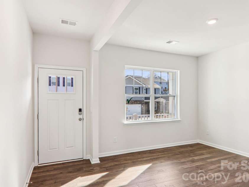 831 Adelston Lane, Asheville, NC 28804.  MLS# CAR4264547, YatesRealty ID 17216. 