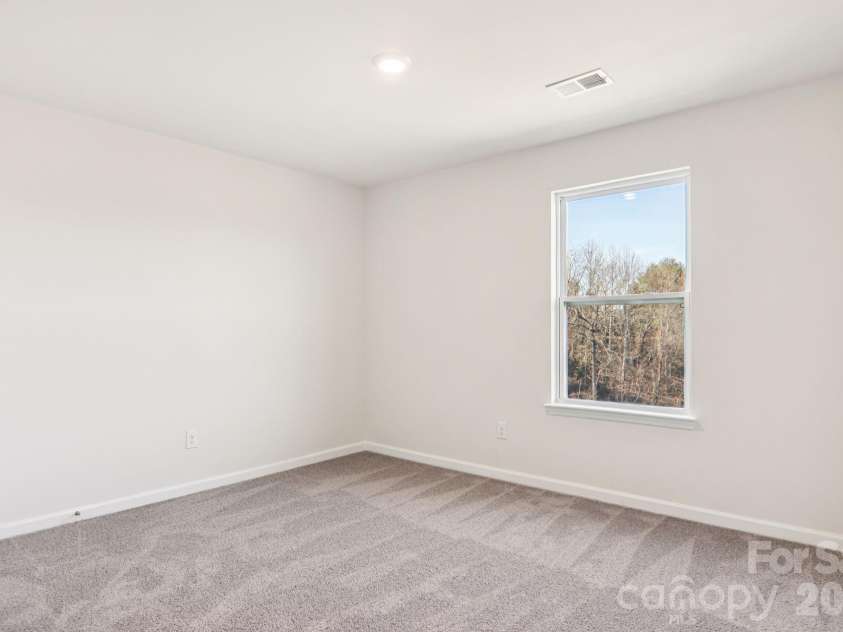 831 Adelston Lane, Asheville, NC 28804.  MLS# CAR4264547, YatesRealty ID 17216. 