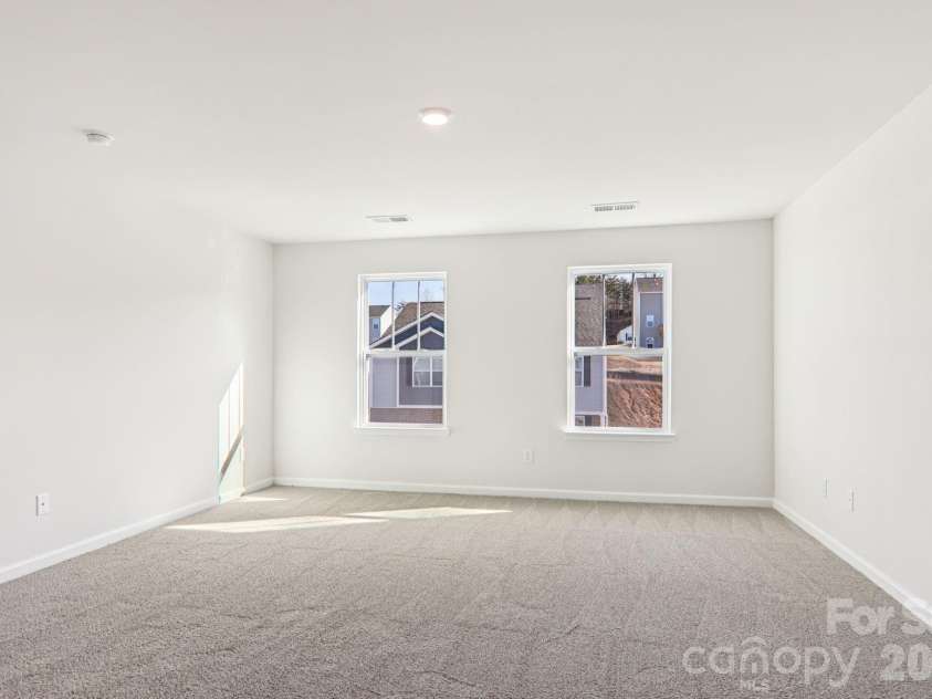 831 Adelston Lane, Asheville, NC 28804.  MLS# CAR4264547, YatesRealty ID 17216. 