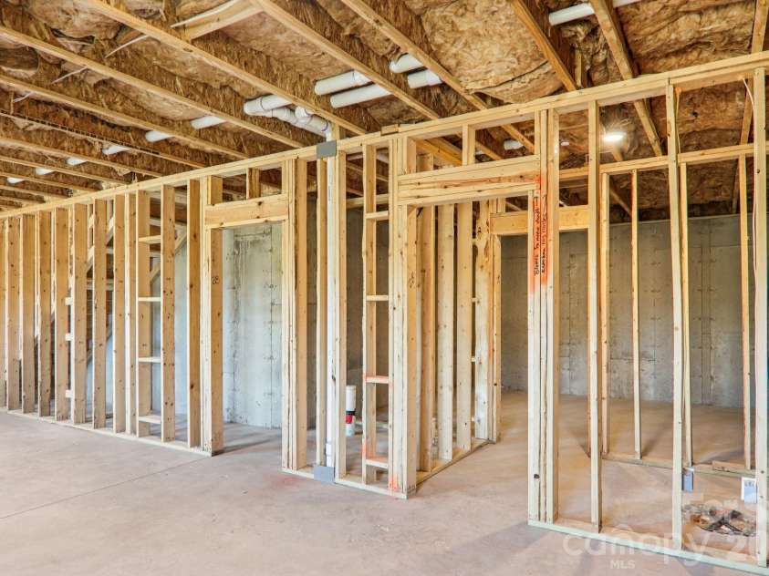 831 Adelston Lane, Asheville, NC 28804.  MLS# CAR4264547, YatesRealty ID 17216. 