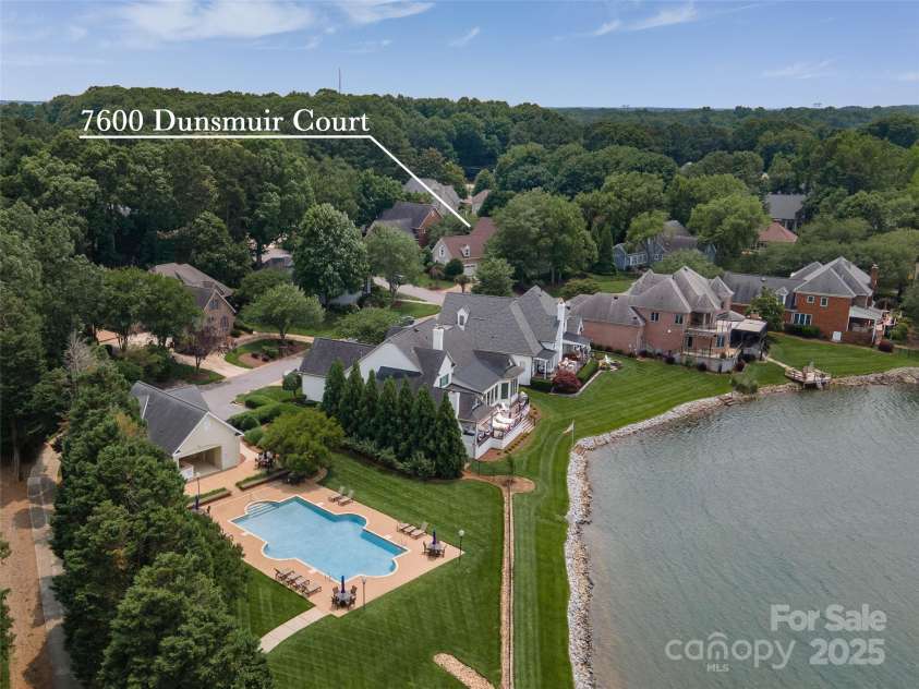 7600 Dunsmuir Court, Cornelius, NC 28031.  MLS# CAR4265951, YatesRealty ID 17217. 