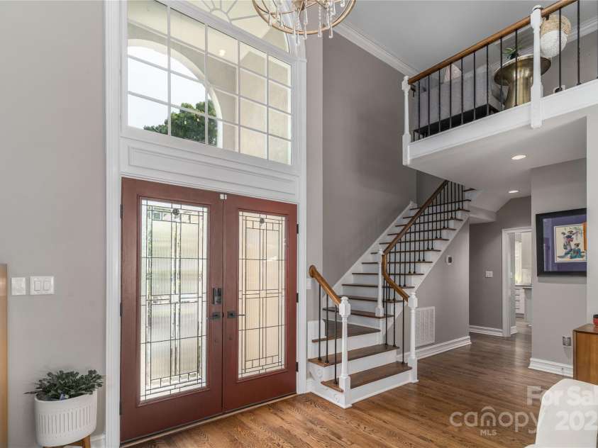 7600 Dunsmuir Court, Cornelius, NC 28031.  MLS# CAR4265951, YatesRealty ID 17217. Two story Foyer