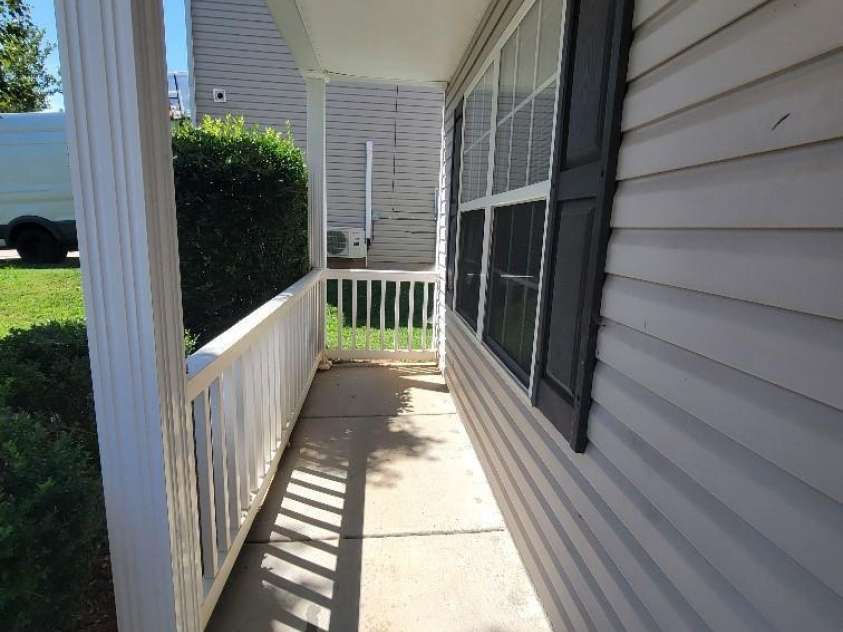 2108 Cranberry Woods Court, Charlotte, NC 28208.  MLS# CAR4230719, YatesRealty ID 17218. 